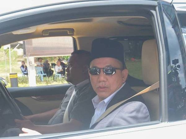 Fadillah keluar dari Istana Negara -Foto Sinar Harian