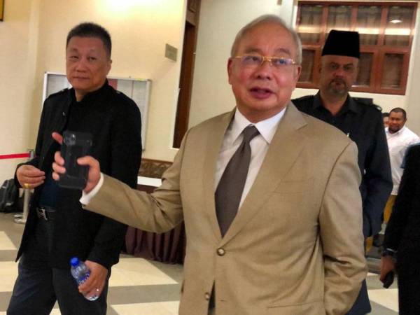 Najib berada di Mahkamah Tinggi Kuala Lumpur bagi kes SRC International hari ini.