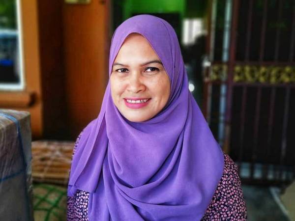 Ibu tunggal bina kerja sebagai penghantar barang