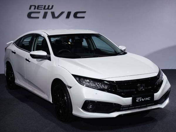 Dikuasakan oleh enjin 1.5L VTEC Turbocharged, Civic baharu menyerlahkan elemen pemanduan Honda yang mengujakan dengan prestasi dinamik dan penjimatan bahan api yang cemerlang.