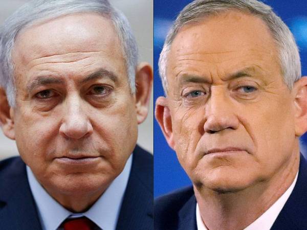 Netanyahu (kiri) dan pesaingnya, Benny Gantz dijangka masih gagal memperoleh majoriti dalam pemilihan ketiga pada kali ini. - FOTO: AFP