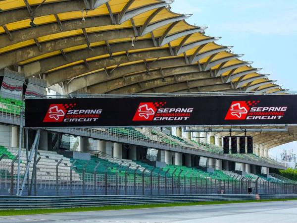 Litar Antarabangsa Sepang (SIC) juga membuat keputusan untuk membatalkan atau menangguhkan semua acara yang berlangsung di Litar Sepang hingga ke satu masa yang akan ditentukan kemudian.