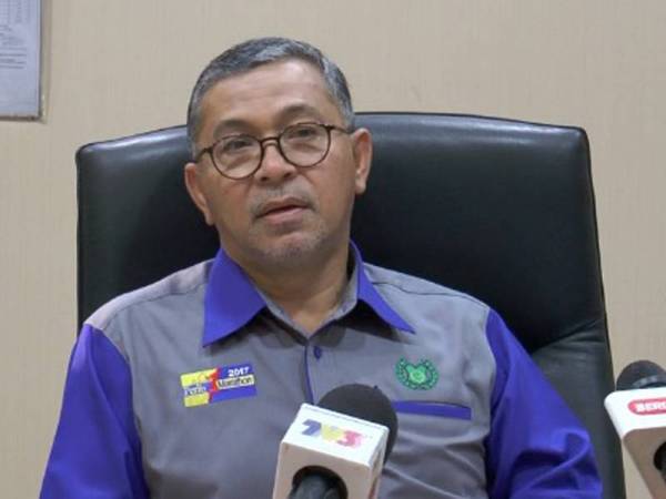 Datuk Seri Azlan Man