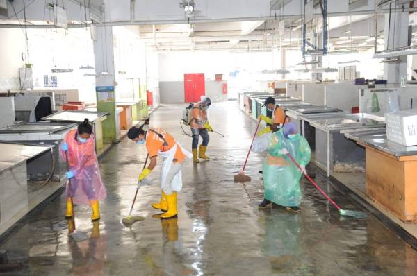 MPSJ turut melaksanakan Operasi Basmi Kuman (Disinfeksi) di semua pasar awam.