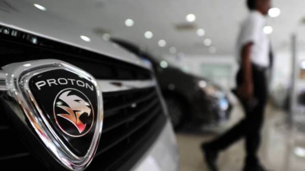 Proton Holdings Bhd mencatatkan kenaikan 20.4 peratus dalam jualan suku pertama 2020 berbanding tempoh yang sama tahun sebelumnya.