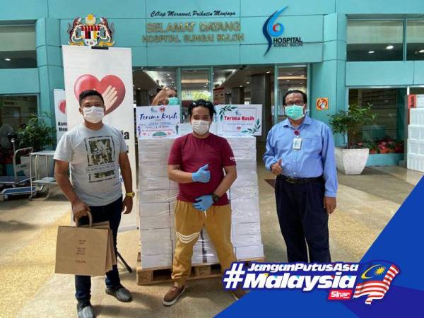 Sumbangan kepada pasukan perubatan Hospital Sungai Buloh.
Sumbangan makanan kepada pasukan perubatan di tiga buah hospital dan sumbangan RM6000 pada mercy malaysia