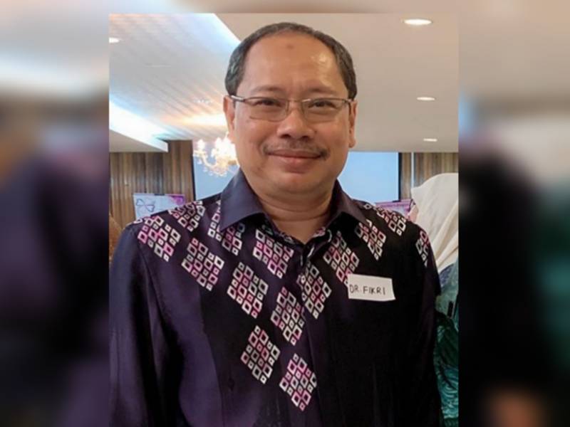 Dr Mohd Fikri Ujang 