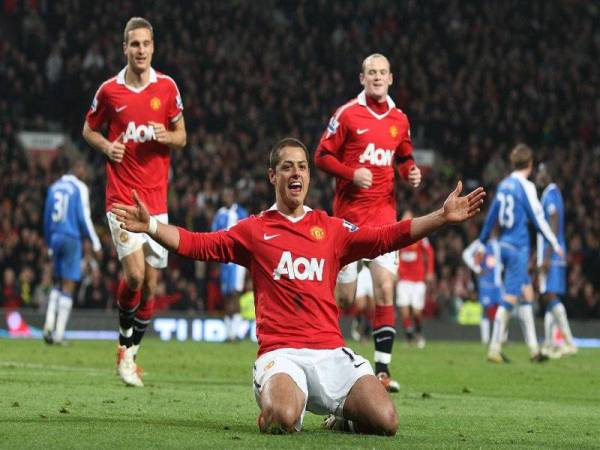 Chicharito menabur bakti di Od Trafford selama lima musim dari 2010 hingga 2015.