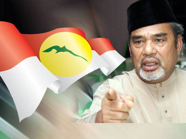 Gambar kanan: Datuk Tajuddin Abdul Rahman