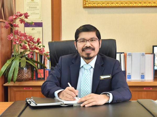 Ketua Perangkawan, Datuk Seri Dr. Mohd Uzir Mahidin