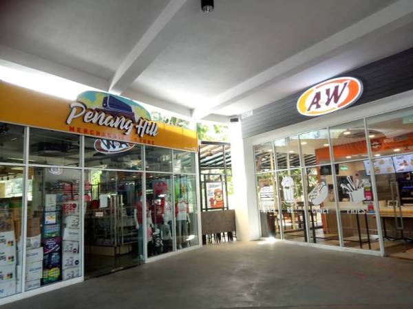 Penyewa premis di Bukit Bendera diberi pengecualian kadar sewa 100 peratus untuk tiga bulan bermula Mac lalu.