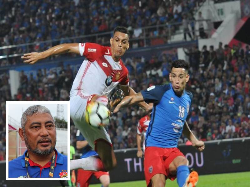 Cassio (kiri) mewakili Kelantan dalam saingan Liga-M pada musim 2018. (Gambar kecil: Hashim Mustapha)