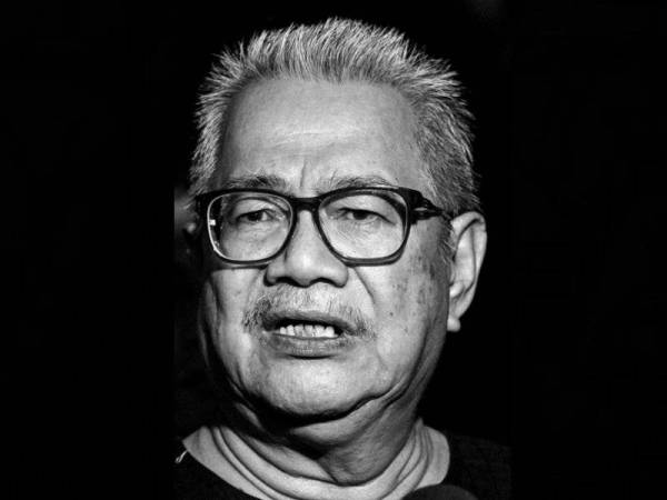 Tokoh wartawan, Datuk Ahmad A Talib,69, meninggal dunia akibat kanser hati di Pusat Perubatan Universiti Malaya (PPUM) pada jam 5.42 petang hari ini. -Foto Bernama