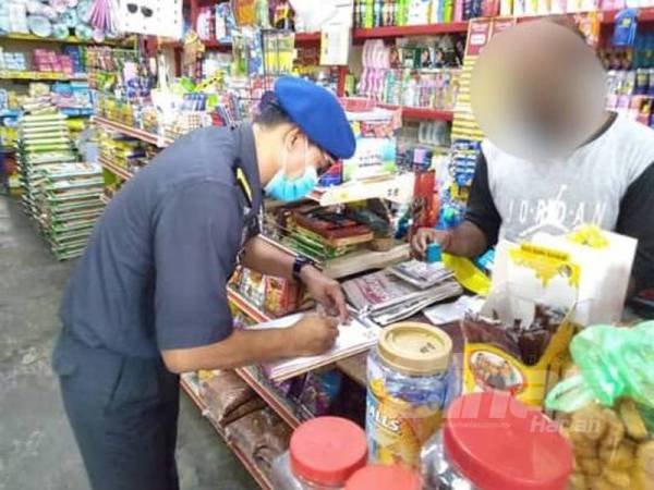 Pasar raya dikompaun RM5,000 jual cili kering harga tinggi