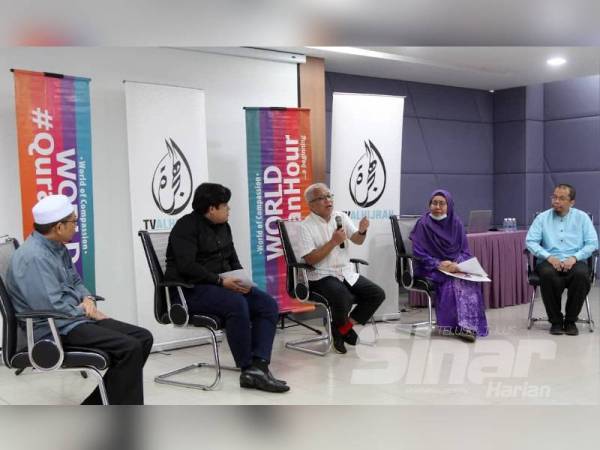 Hussamuddin (tengah) pada sidang akhbar di Shah Alam semalam. - Foto Sinar Harian ASRIL ASWANDI SHUKOR