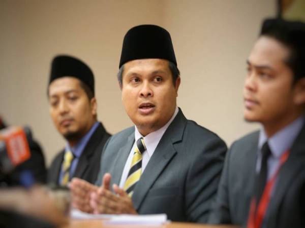 Mohd Akmal Kamarudin