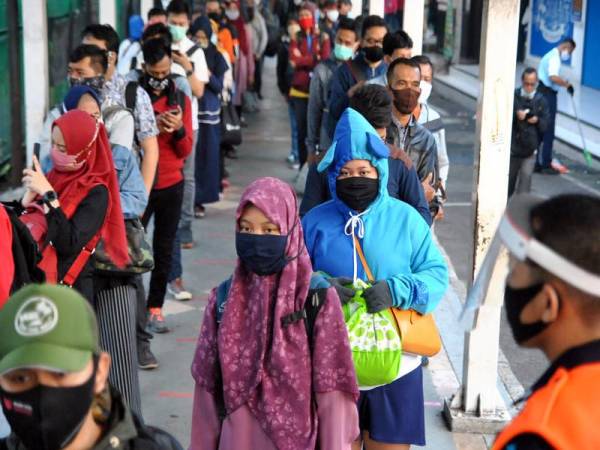 Sebanyak 1,014 tambahan kes positif baharu di seluruh Indonesia dicatat dengan 43 lagi kematian berlaku.