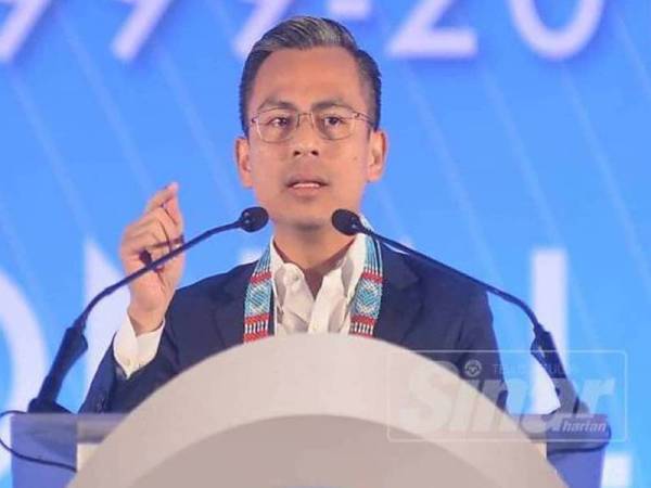 Pengarah Komunikasi PKR, Ahmad Fahmi Mohamed Fadzil