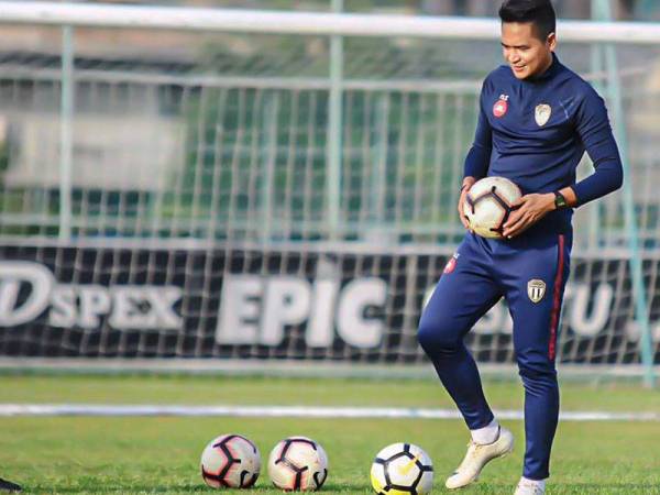 Ketua Jurulatih TFC, Nafuzi Zain sudah merangka pelan latihan tersendiri bagi mengikuti SOP yang ditetapkan. - FOTO: FB TFC