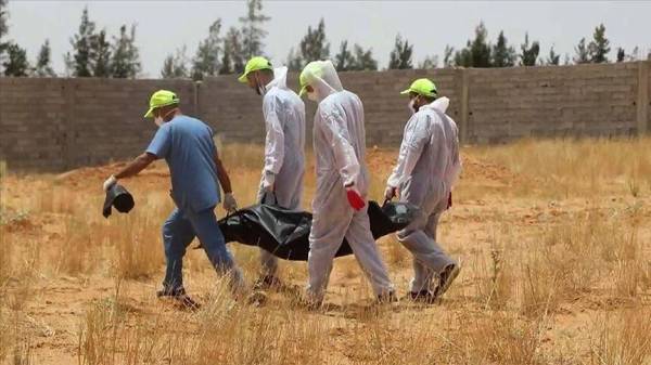  Sembilan lagi mayat tidak dikenali ditemukan di tanah perkuburan besar di bandar Tarhuna, Libya.