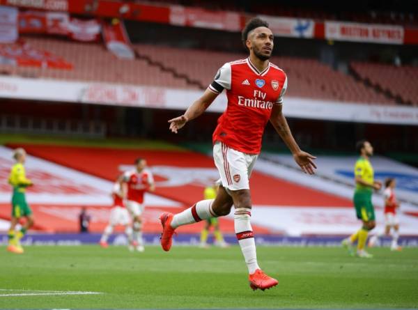 Aubameyang memahat sejarah tersendiri apabila meledak 50 gol buat Arsenal dalam saingan EPL.