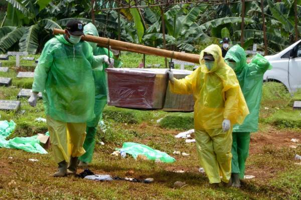  Indonesia merekodkan 82 lagi kematian akibat koronavirus (Covid-19) dalam tempoh 24 jam lepas menjadikan jumlah keseluruhan kematian kini 3,171 orang.