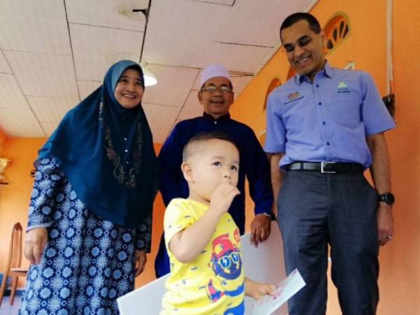 Ammar Aiman kini diletakkan di bawah jagaan keluarga Allahyarham Nurul Huda di Felda Trolak Timur, Sungkai.