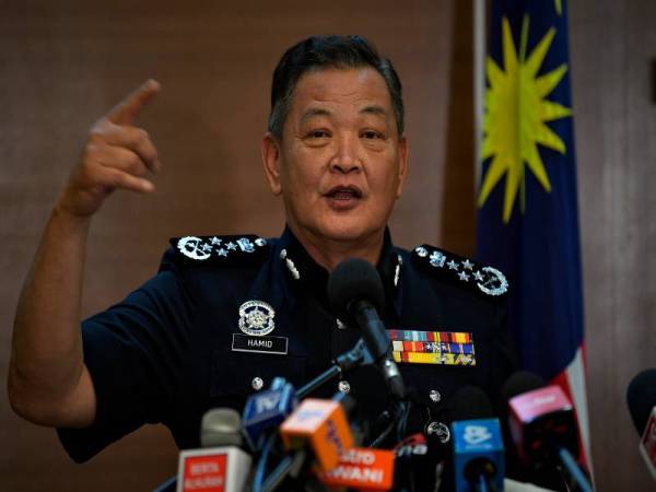 Abdul Hamid pada sidang media di Bukit Aman, Kuala lumpur hari ini.
Foto: Bernama