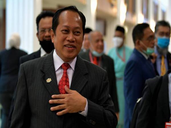 Ahli Parlimen Pontian Datuk Seri Ahmad Maslan ketika hadir pada Persidangan Mesyuarat Kedua Penggal Ketiga Majlis Parlimen Ke-14 di Bangunan Parlimen hari ini. Foto: Bernama