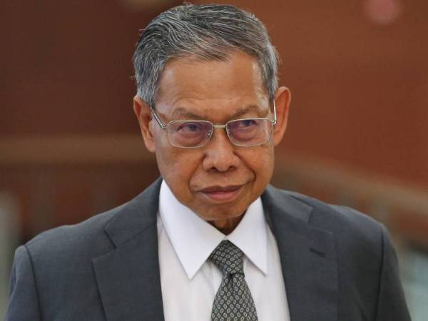  Mustapa Mohamed