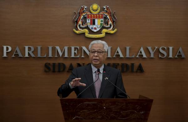 Ismail Sabri ketika sidang media Perintah Kawalan Pergerakan Pemulihan (PKPP) di bangunan Parlimen, hari ini. - Foto Bernama