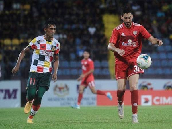 Aksi Ataya ketika menentang Kedah pada saingan Liga-M sebelum saingan liga ditangguhkan pada 16 Mac lalu akibat pandemik Covid-19.