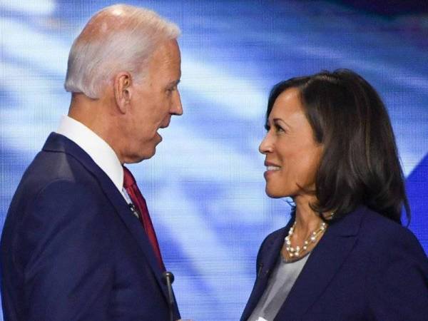 Joe Biden (kiri) dan Kamala Harris. - Foto AFP