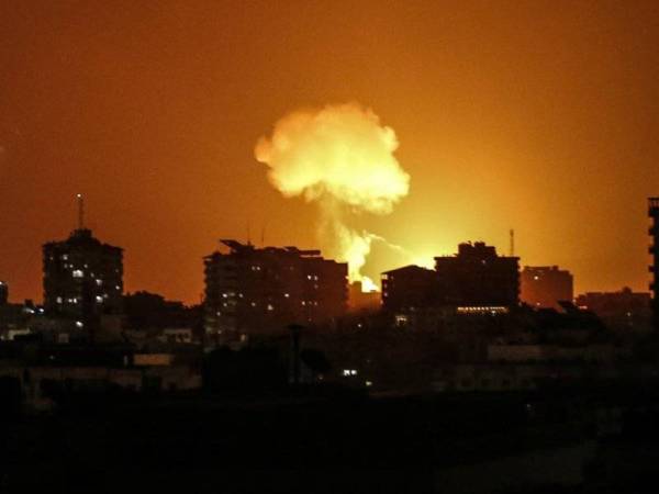 Gambar fail menunjukkan serangan tentera Israel ke atas Gaza. - Foto AFP