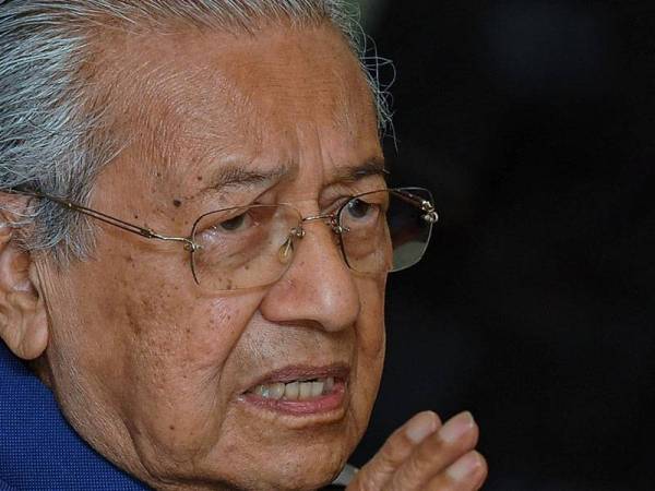 Dr Mahathir - Foto fail Bernama