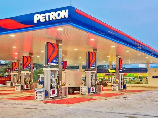 Petron catat kerugian kasar sebanyak RM68 juta.