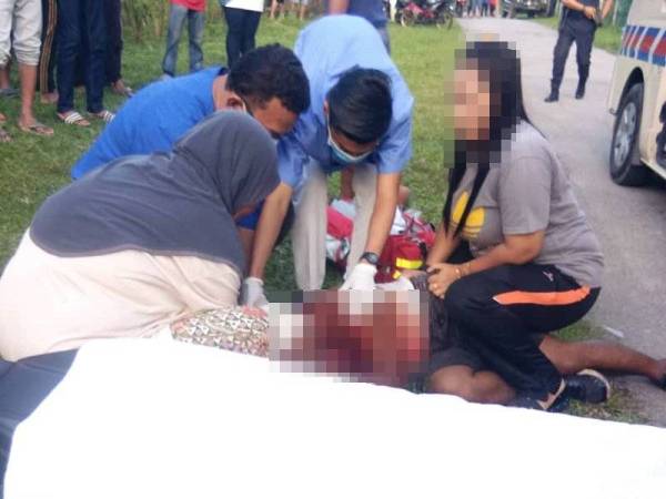 Mangsa yang cedera parah dibawa ke Hospital Machang sebelum dipindahkan ke Hospital Sultan Ismail Petra, Kuala Krai untuk rawatan lanjut.