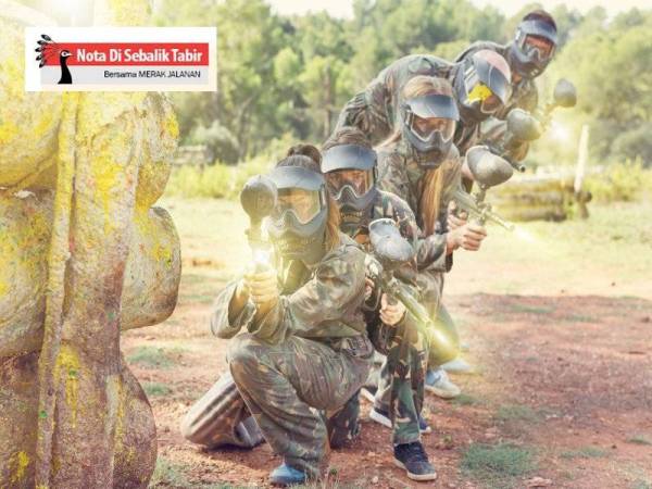 Perkara yang paling penting dalam paintball adalah semangat berpasukan. - Foto 123RF