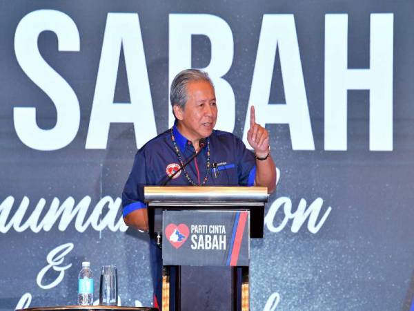 Anifah Aman. Foto: Bernama