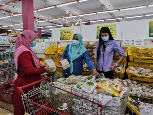 Cadang Tambah Insurans Pada Kad Perak Prihatin