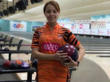 Pemain bowling perempuan malaysia