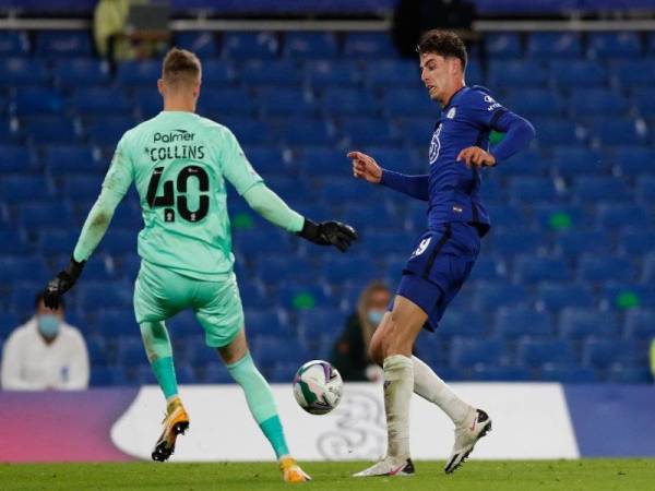 Havertz (kanan) ketika aksi menentang Barnsley pada saingan Pusingan Kelima Piala Liga di Stamford Bridge.