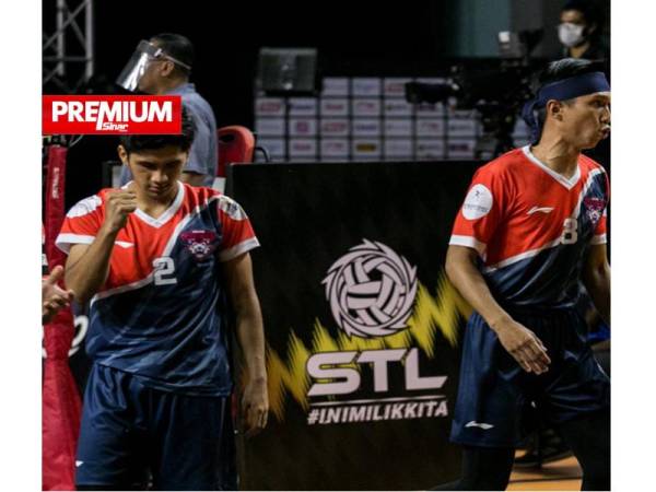 Pemain Johor Tigris meraikan kejayaan ketika mengatasi PDRM Defenders semalam.