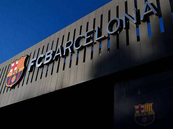 Barcelona nyata terkesan dengan krisis pandemik Covid-19 ketika ini apabila dilaporkan mengalami kerugian sebanyak 97 juta euro (RM474.84 juta) musim lalu.