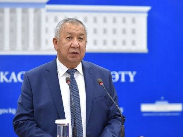 Kubatbek Boronov meletakkan jawatan berikutan tunjuk perasaan besar-besaran yang membantah keputusan Pilihan Raya Parlimen 4 Oktober lalu.