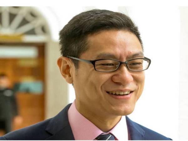 Zairil Khir Johari