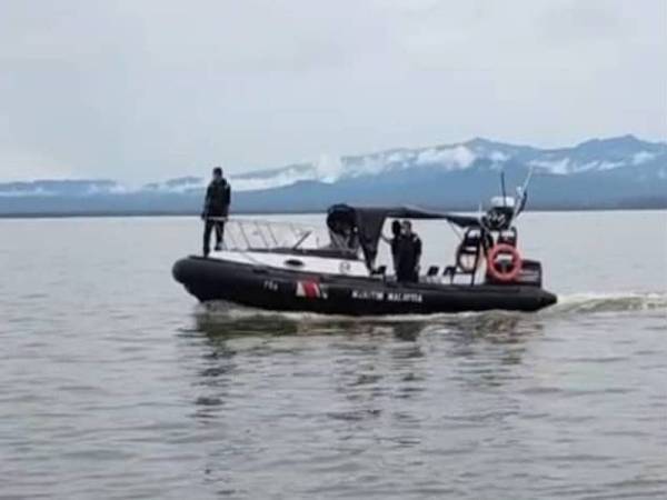 Mayat seorang kanak-kanak lelaki yang ditemui di perairan Indonesia hari ini dipercayai salah seorang yang hilang dalam kejadian di Jeti Teck Guan, Kampung Bogosong, Pulau Sebatik Jumaat lalu.