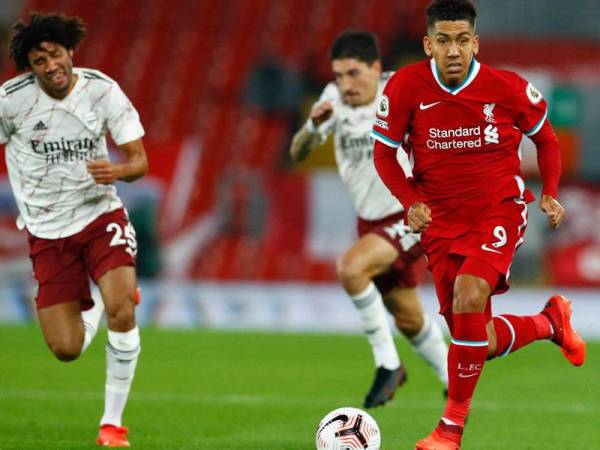 Firmino (kanan) masih jadi pemain harapan Liverpool.