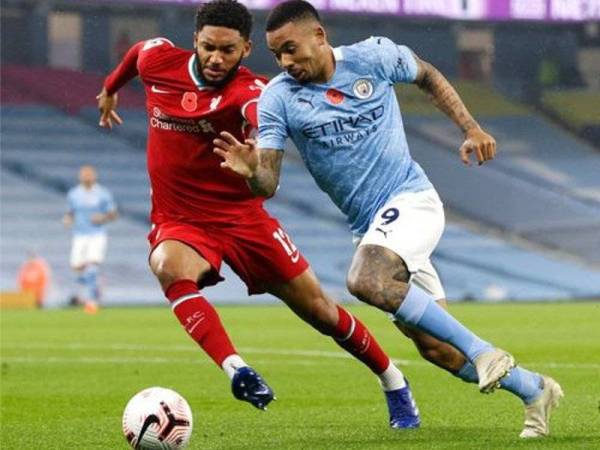 Aksi antara City dan Liverpool berkesudahan seri 1-1 di Stadium Etihad awal pagi tadi. - Foto Manchestercityeveningnews.com