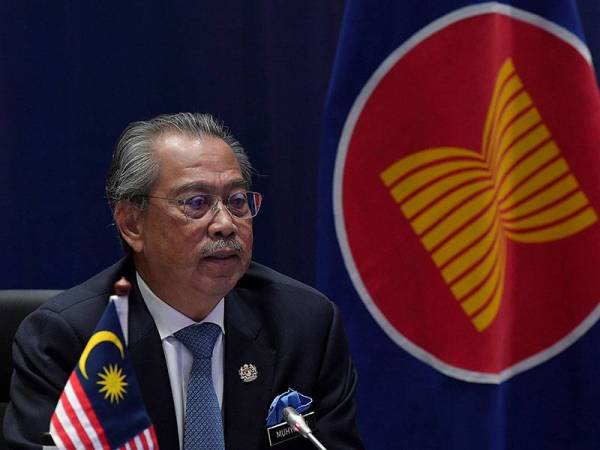 Muhyiddin berucap pada majlis pembukaan Sidang Kemuncak ASEAN Ke-37 dan Sidang-sidang Kemuncak Berkaitan yang diadakan secara maya di sini hari ini.  - Foto Bernama